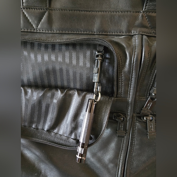 Tumi Black Leather Expandable Laptop Bag - Picture 3 of 13